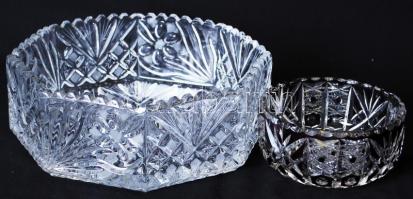 Ólomkristály tálka ,többrétegű, csiszolt, metszett, és egy nagy ólomkristály kínáló tál, formába öntött, hibátlanok, d:13 és 24 cm, m:7 és 9 cm /Lead crystal bowl and big bowl