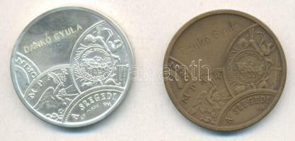 Fritz Mihály (1947-) 1984. "15 éves az Éremgyűjtők Csongrád Megyei Szervezete szeged / Gravírozás: Dankó Gyula" Ag + Br emlékérem pár (36.06g/0.835/42.5mm) T:1-