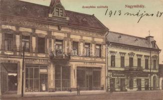 Nagymihály Aranybika szálloda, Strompl Gábor kereskedése, Apollo gyógyszertár / hotel, shop, pharmacy