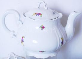 Virágos Zsolnay porcelán teás hiányos készlet, jelzett, matricás, hibátlan/ Zsolnay tea-set 5p