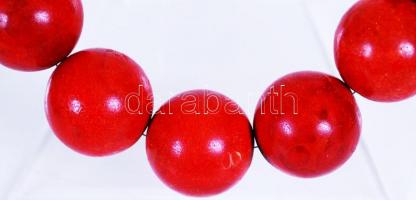 Korall nyaklánc hatalmas szemekből, ezüst (Ag) szerelékkel / 
Large coral necklace with silver acces...