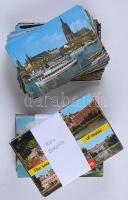 300 db modern, európai városképes lap