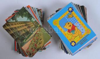 1100 db modern motívumlap, közte kb. 100 db modern magyar városképes lap