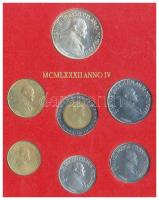 Vatikán 1982. 10L-1000L 7klf értékű forgalmi sor dísztokban T:1 Vatican 1982. 10 Lire - 1000 Lire collector coin set with 7 pieces of different value in original paper box C:UNC