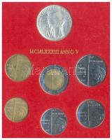 Vatikán 1983. 10L-1000L 7klf értékű forgalmi sor dísztokban T:1 Vatican 1983. 10 Lire - 1000 Lire collector coin set with 7 pieces of different value in original paper box C:UNC