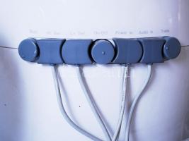 JBL márkájú formatervezett 2.1-es hangrendszer, elsősorban számítógépekhez / Sound system