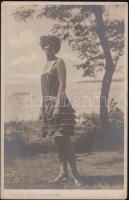 Balatonkenese, Balaton part hölggyel, photo (kis szakadás / small tear)