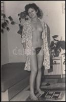 Modern nude (non pc)