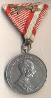 DN "I. osztályú Ezüst Vitézségi Érem" másolata szalaggal T:2 Hungary ND "Medal for Bravery I class - Der Tapferkeit" copy of the decoration with ribbon C:XF