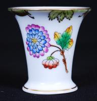 Kézzel festett Viktória-mintás Herendi porcelán vázácska, hibátlan / Handpainted Herendi chinaware vase 5 cm