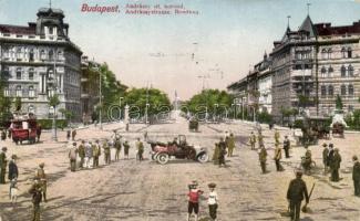 Budapest VI. Andrássy út, Kodály körönd automobillal (EB)