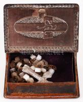 Régi fém olvasótartó olvasóval / 
Old metal rosary box with rosary, 5x4x1cm