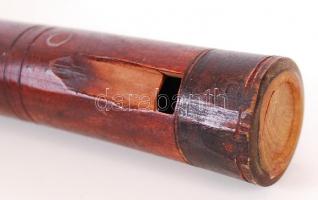 Kézzel faragott fa furulya / 
Hand made wooden flute, 40cm