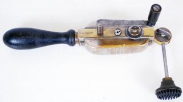 cca 1920 Lendkerekes masszírozó / 
Flywheel massage machine, 27x12cm