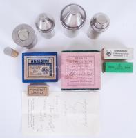 cca 1900 Orvosi tétel: fecskendők, fecskendőtűk, szerszámok, bontatlan doboz gyógyszerek / 
Vintage ...