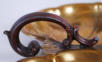 Levél alakú réz kínáló /
Brass serving plate, 27x27cm
