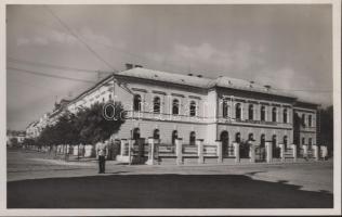 Munkács school