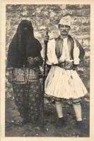 Albanian folklore, couple in Berat