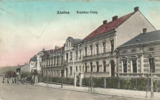 Zsolna Frambor quarter (fl)