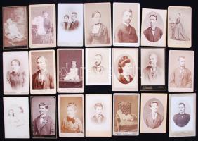 cca 1870-1910 21 keményhátú fotó klf műtermekből / Vintage photos of children 7x9 cm