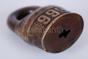 999 régi réz lakat / 
Vitnage brass lock