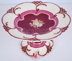 cca 1890 Kézzel festett, aranyozott, áttört díszítésű, majolika kínáló / 
Hand painted gold plated m...