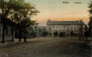 Módos town hall