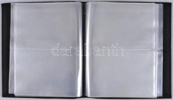 Bordó műbőr, 100 db férőhelyes, két zsebes, kiváló állapotú képeslap album / Excellent condition alb...