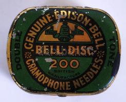 Komplett, doboznyi Genuine Edison Bell gramofontű a magyar forgalmazó reklámkártyájával / A complete box of Genuine Edison Bell gramophone needles