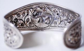Áttört ezüst (Ag) reif karkötő / 
Pierced silver bangle, d: 7cm, 35,8gr