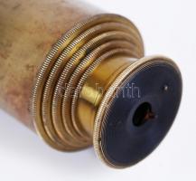 cca 1900 6 rekeszes sárgaréz tengerész távcső lencsevédővel, kiváló állapotban / 
Vintage brass 6 dr...