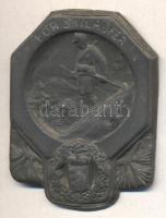 Osztrák-Magyar Monarchia ~1915. "FÜR SKILAUFER" cink sapkajelvény (42x31mm) tű nélkül T:2 Austro-Hungarian Monarchy ~1915. "FÜR SKILAUFER" (42x31mm) without pin C:XF