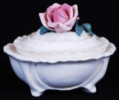 Rózsával díszített, jelzett Ens porcelán bonbonniere, hibátlan /  Ens porcelain bonbonniere with a rose on top, flawless condition, 13x9x11cm