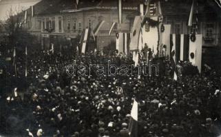 Érsekújvár entry of the Hungarian troops photo, So. Stpl