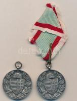 1929. Magyar Háborús Emlékérem kardokkal,sisakkal "Pro Deo et Patria" ezüstözött Br kitünt...