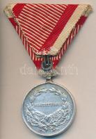 1917. Ezüst Vitézségi Érem II. osztálya "Fortitudini / IV. Károly" mellszalaggal Szign.: K...