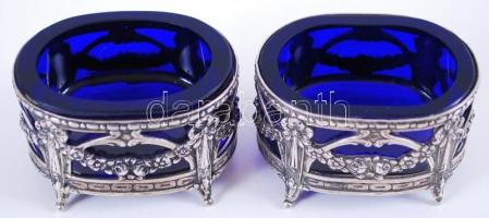 cca 1900 800-as tisztaságjelzéssel ellátott ezüst (Ag) fűszertartó pár kézzel készített, vastag falú...