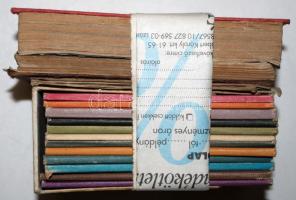 cca 100db kisméretű könyv, Olcsó Könyvtár, stb., vegyes minőségben