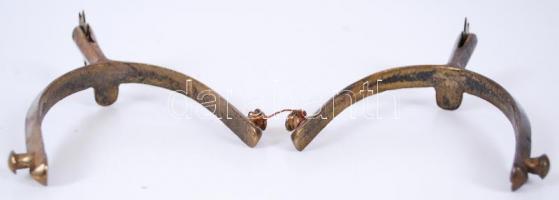 Réz sarkantyú, m:14 cm (2×)