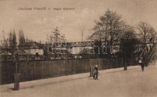 Piski Railway station, overpass bridge