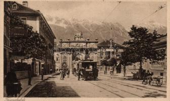 Innsbruck Triumphal Arch, tram