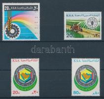 4 klf bélyeg közte egy sor, 4 diff. stamps with a set