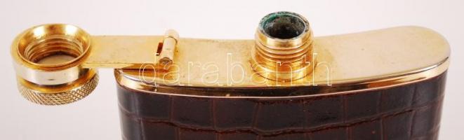 Rozsdamentes acél pálinkás flaska / 
Stainless steel flask, 9x10cm, 4oz (cca 1dl)