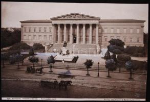 cca 1890 Budapest Nemzeti Múzeum Stengel fotó 19x30 cm (hajtott)