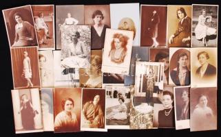 cca 1900-1940 49 db fotólap hölgyekről