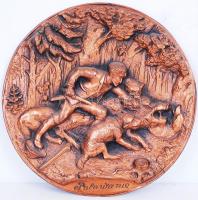 Vadászjelenetet ábrázoló fém falidísz /  Metal wall decoration depicting a hunting scene, d: 26cm