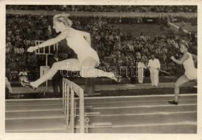 1956 Gyarmati Olga olimpiai bajnok a svéd-magyar atlétikai mérkőzésen / 1956 Olga Gyarmati olympic champion on the the Swedish-Hungarian athletics match (EK)