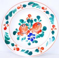 Kézzel festett, fajansz falitányér /  Hand painted faience plate, d: 23cm