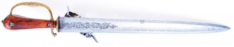 Tőrre szerelt igényes pisztoly-másolat kovás szerkezettel / Nice ornament-pistol on dagger 64 cm