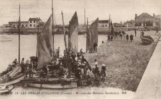 Les Sables dOlonne ship station